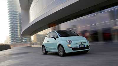 For the 2015 model year the Fiat 500 has been given updated engines, trim levels and interior tweaks