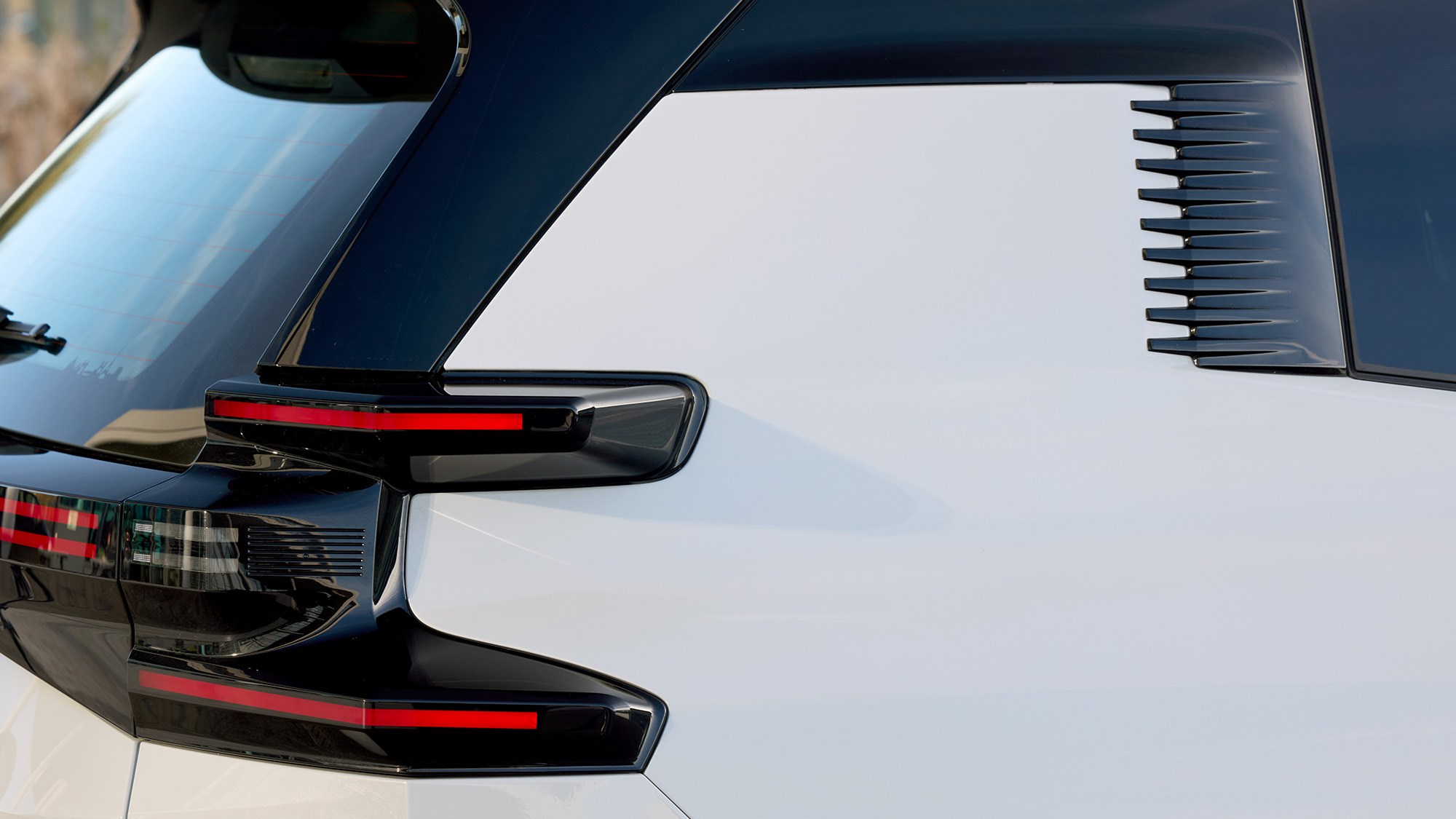 Citroen e-C5 Aircross review | CAR magazine