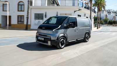 Kia PV5 CAR Magazine drive