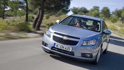 Chevrolet Cruze 2.0 VCTi (2009) CAR review