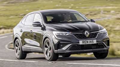 2021 Renault Arkana - front cornering